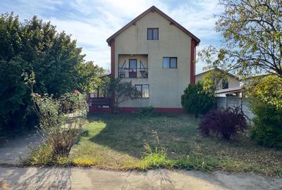 Casă individuală P+1+M | 4 camere | Mobilată | 2 deschideri | Stradal - 39