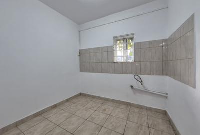 Margineni, casa cu 3 camere si 2 bai - 7