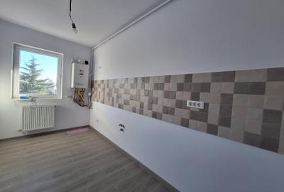 Ap. 3 camere decomandat, 2 bai, debara, 91 mp utili, PARCARE INCLUSA - 1
