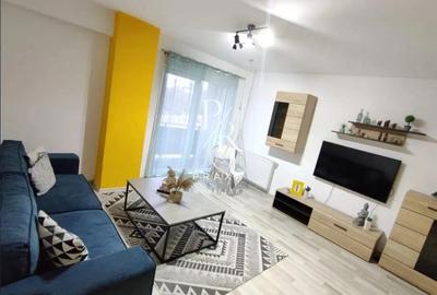 Apartament cu 2 camere semidecomandat, mobilat în Florești