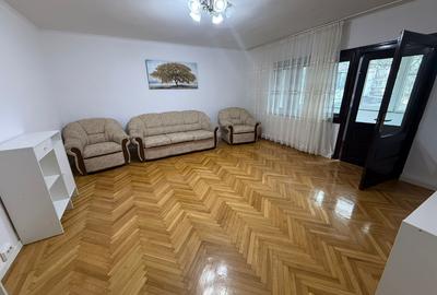 Apartament trei camere - etaj 1 - 83mp - Liceul Pedagogic - 1