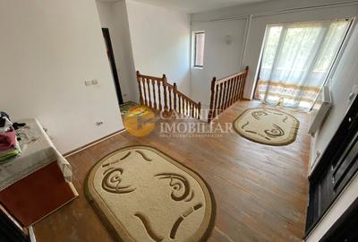 Casă Duplex Integral (Ambele Părți) - 325mp Utili, 1000mp Teren, Asfalt - 10