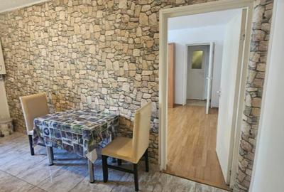 Inchiriere apartament 2 camere ,etajul 1 , zona Garii - 13