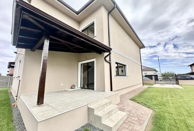Duplex cu 5 camere în Moșnița Nouă