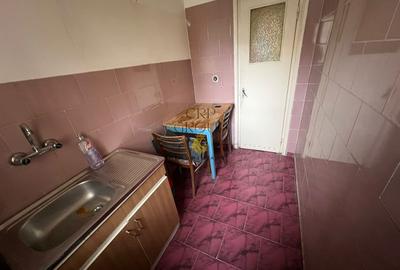 Apartament 4 camere, etaj 1/4, zona Mausoleul Eroilor - Sud - 4