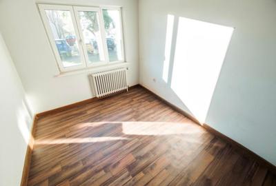 Apartament 2 camere 56mp decomandat Piata Titan Metrou 5 min - 1