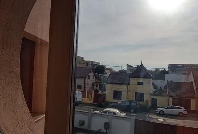 🏡 VILA DEOSEBITĂ DE VÂNZARE ÎN ARAD – ZONA CENTRALĂ - 8