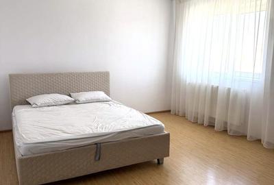 Apartament cu 2 camere decomandat, mobilat în Titan