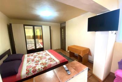 Apartament 3 camere , centrala proprie , zona Soarelui - 1