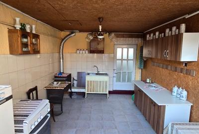 Casă individuală cu 5 camere în Ciugud