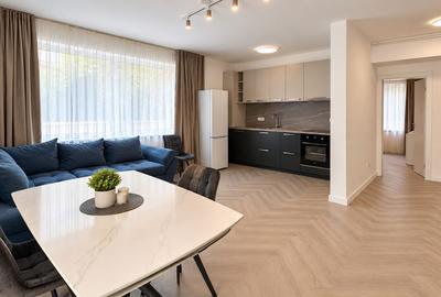 Apartament cu 3 camere în Dacia