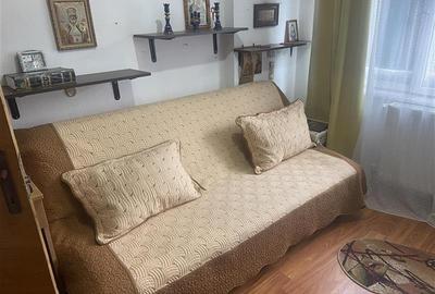Apartament 3 camere , zona Gara ,  58 mp ,et 3 din 4 , mobilat , centrala termic - 13