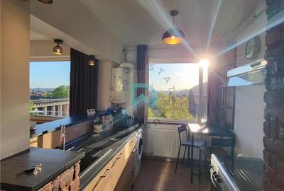 Apartament cu 2 camere semidecomandat, mobilat în Ultracentral