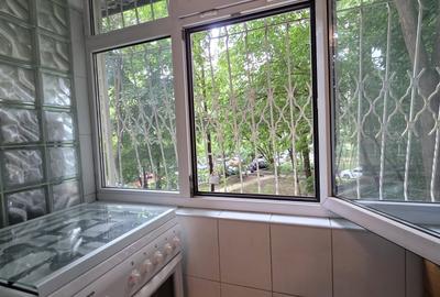 Drumul Taberei, 3 camere, decomandat, 2 min parc, 5 min metrou, etaj 1 - 23