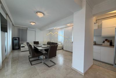 Apartament cu 6 camere decomandat, mobilat în Herăstrău