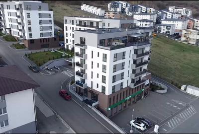 Apartament cu 2 camere decomandat în Florești