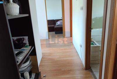 Casă cu 5 camere în Ana Ipătescu