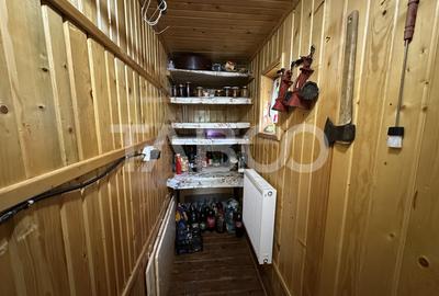 Cabana spatioasa la 5 km de Partia Sureanu complet mobilata si utilata - 9