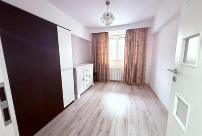 Apartament 4 camere decomandat, suprafata generoasa - 5