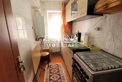 Vânzare apartament 3 camere, Târgu Jiu, zona 23 August - 5