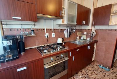Titan,500 m de Metrou 1 Decembrie | 2camere, decomandat, 6/10, mobilat - 11