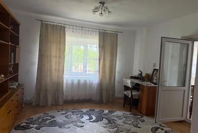 OCAZIE ! DE VANZARE casa (renovata) HORLESTI ( Voinesti ) - 9