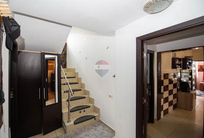 Casa Vila individuala de vanzare 7 camere comuna Berceni - 7