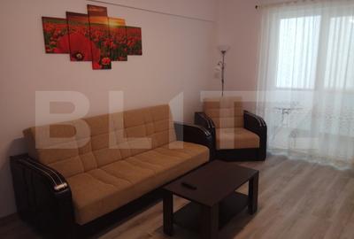 Apartament cu 2 camere semidecomandat, mobilat în Ultracentral