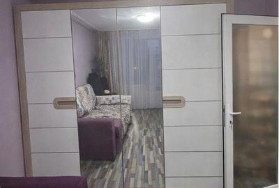 Apartament cu 2 camere decomandat, mobilat în Uzina 2