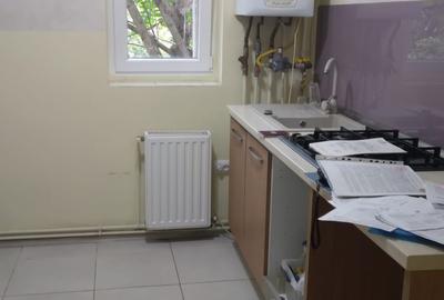 Apartament cu 3 camere decomandat în Vitan Mall