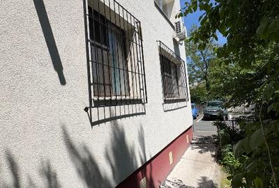 Aparatment cu 3 camere decomandat utilat + partial mobilat zona Straja Berceni - 12