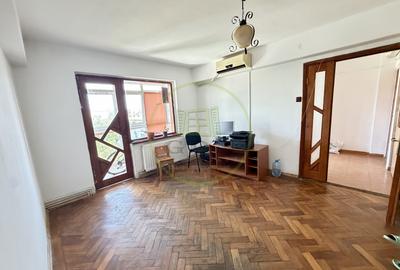 Apartament cu 2 camere semidecomandat în Brazda lui Novac