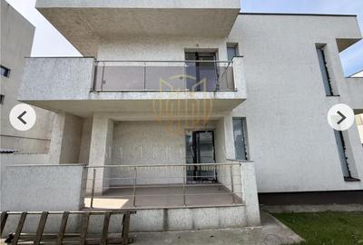 Casa P+1 intrare Comuna Berceni - strada Miroița - 2