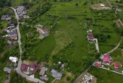 De vânzare – Teren intravilan + extravilan, 8.318 mp  Localitatea Rus, Maramures - 6