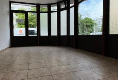Spatiu comercial stradal cu vad excelent - 80 mp, str.Navelor, zona Faleza-Port - 7