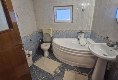 Vila eleganta in Bucurestii Noi - 5 camere, 300 mp teren, strada Barlogeni - 10