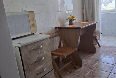 Tomis Nord-Ciresica- 2 camere decomandate - 4