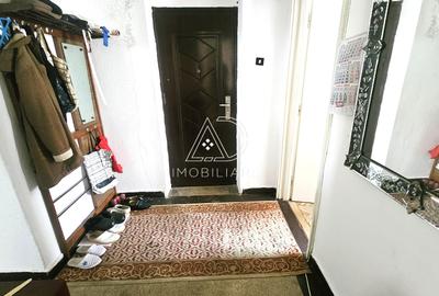 Apartament 3 camere decomandat de vânzare - zona Centrală – strada General Crist - 7