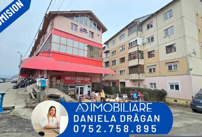 Spațiu comercial, 65 mp în Central