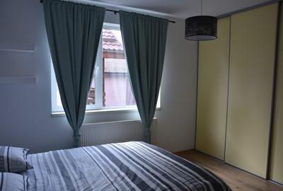 De închiriat Apartament 3 camere într-o vilă cu grădină, propietar - 6