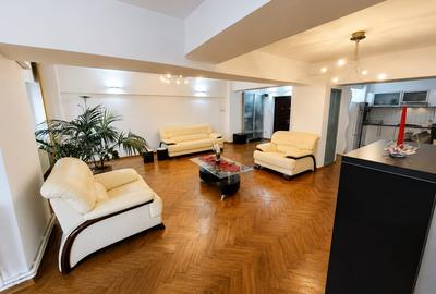 Apartament cu 4 camere decomandat în Ultracentral