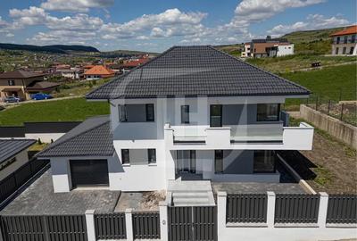 Casă individuală cu 4 camere în Chinteni