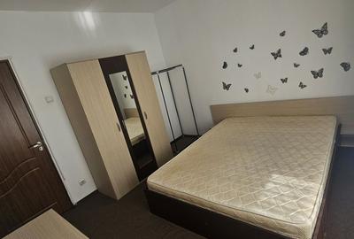 Apartament cu 2 camere decomandat, mobilat în Titan