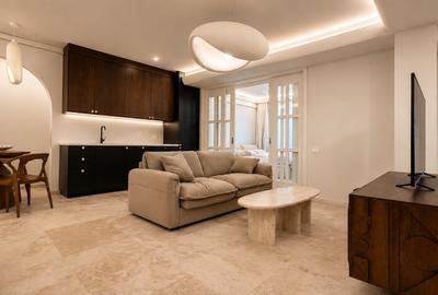 Apartament cu 3 camere decomandat, mobilat în Mamaia-Sat