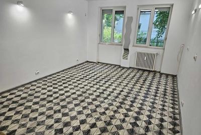 Domenii Inchiriez ap 2 cam nemobilat recent renovat parter stradal 61mp - 2
