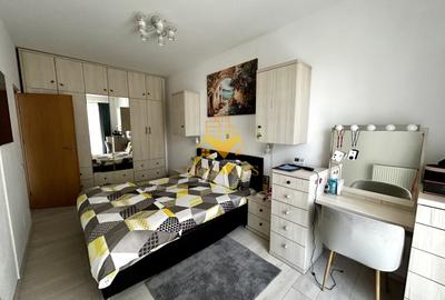 Apartament cu 2 camere semidecomandat, mobilat în Central