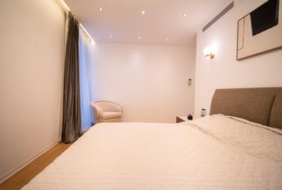 APARTAMENT MOBILAT 4 CAMERE - PIATA CHARLES DE GAULLE - COMISION 0% - 10