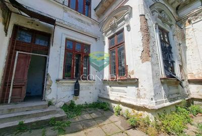 Zona Unirii, imobil cu 3 corpuri de cladire de vanzare, 665 mp - 1