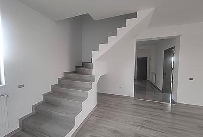 Vand Casa Noua Moderna P+1E, Finisaje Premium, 5 Camere, Curte 400mp - 1