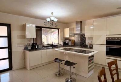 Duplex cu 10 camere în Cioranii de Jos